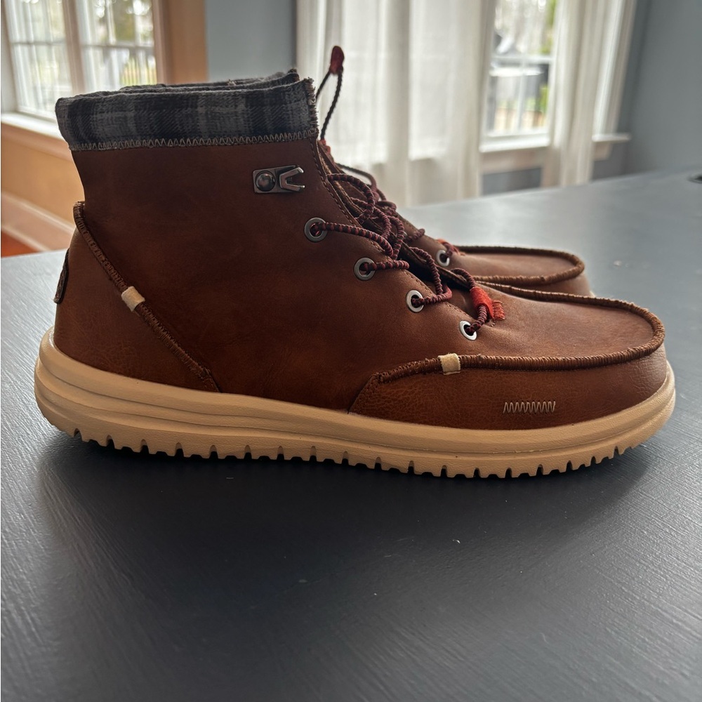 Men's Brown Casual Moc Toe Boot with Padded Collar